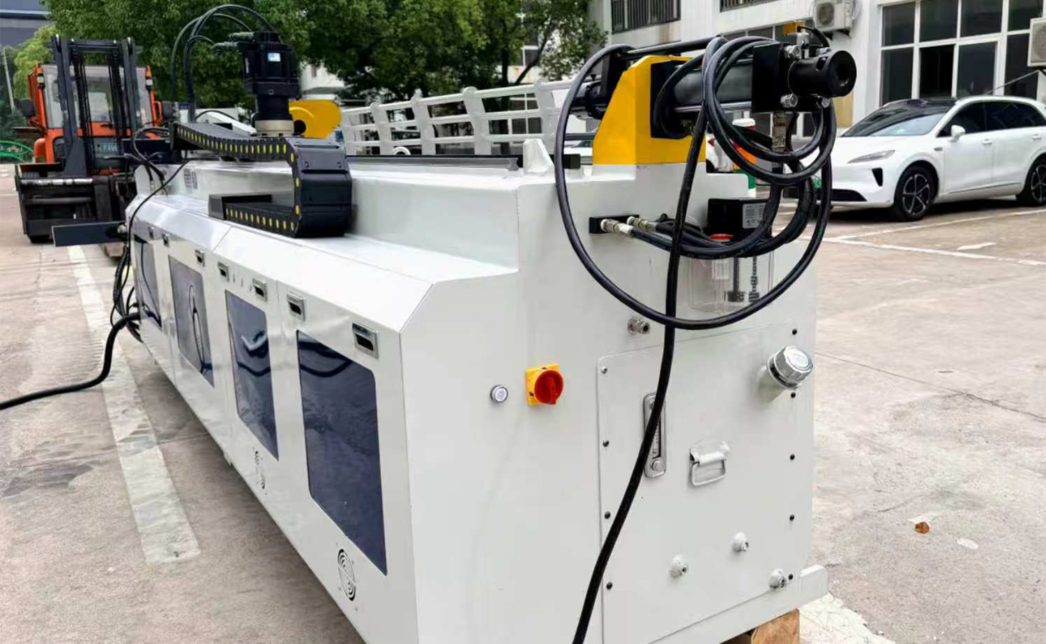 CNC বাম এবং ডান পাইপ নমন মেশিন